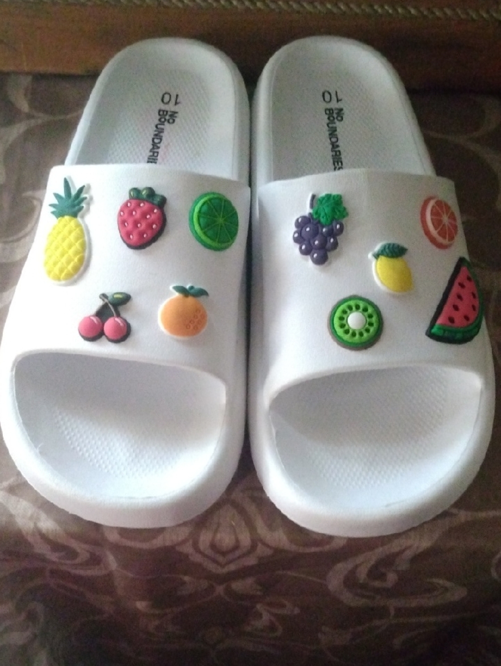 No Boundaries White Fruit-Accent Slide Sandals